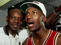 Uzi在公牛比赛中逆转，比分优势明显引发热议！的简单介绍